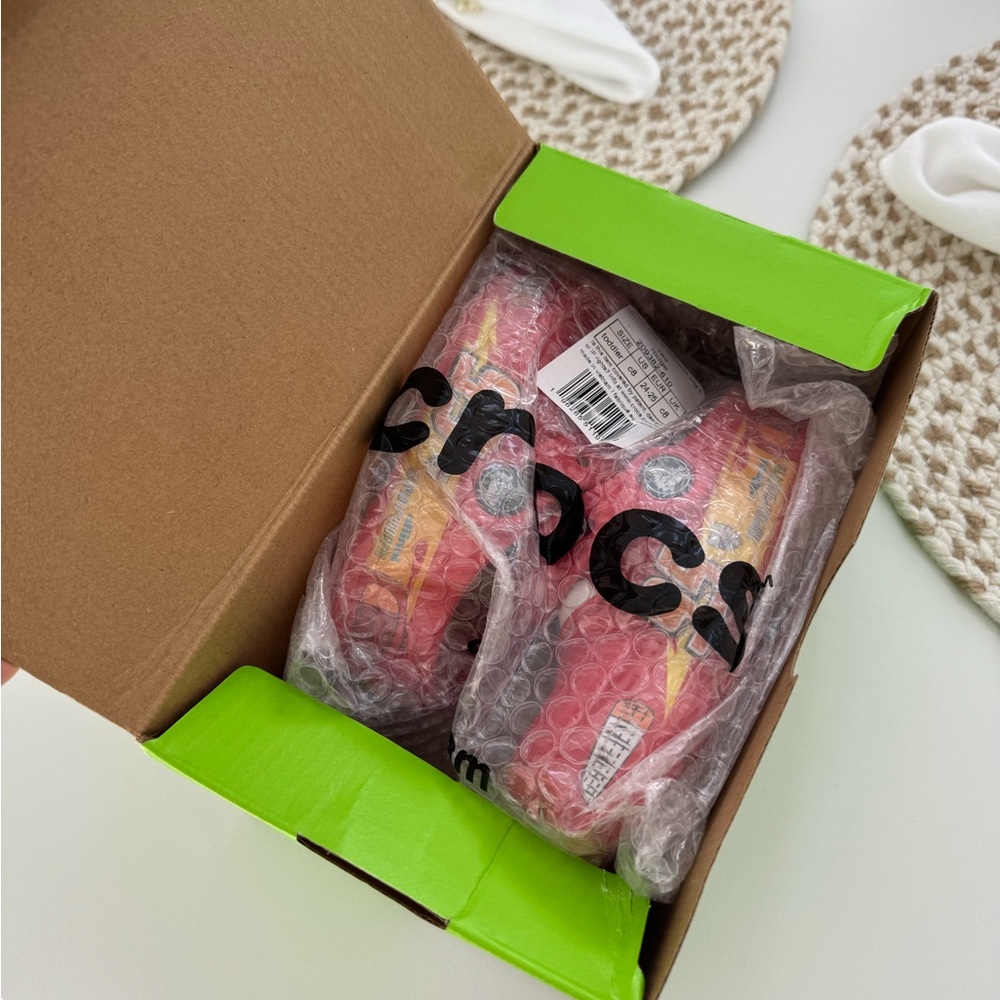 Crocs and Pixar Cars’ Lightning McQueen Clogs